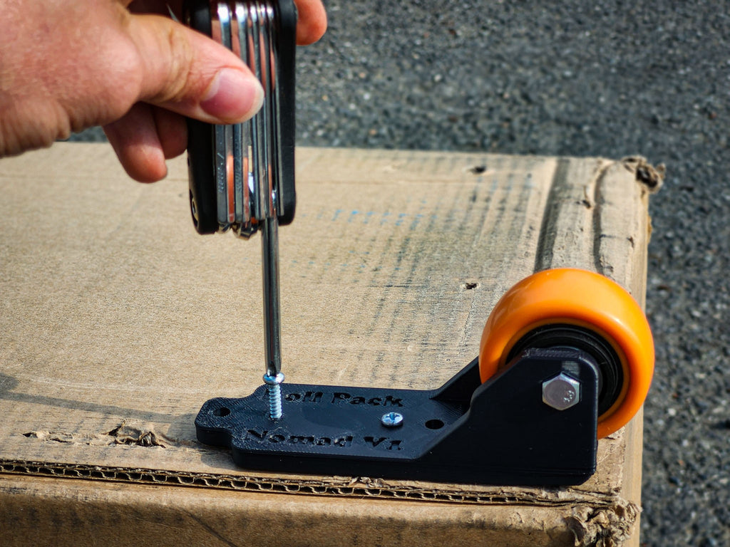 The Roll Pack system turns any cardboard box into a smooth travel case. 